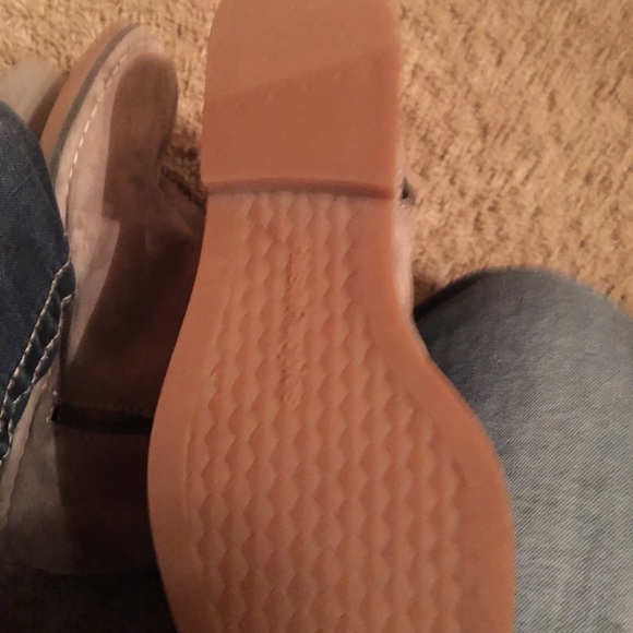 SOLD - Picture 3 of 7